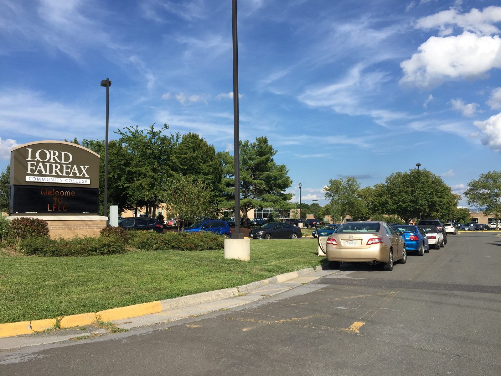 2016-08-23 17 05 07 View east along Virginia State Route 377 (Lord Fairfax Community College Access Road) at U.S. Route 11 (Valley Pike) just north of Middletown in Frederick County, Virginia